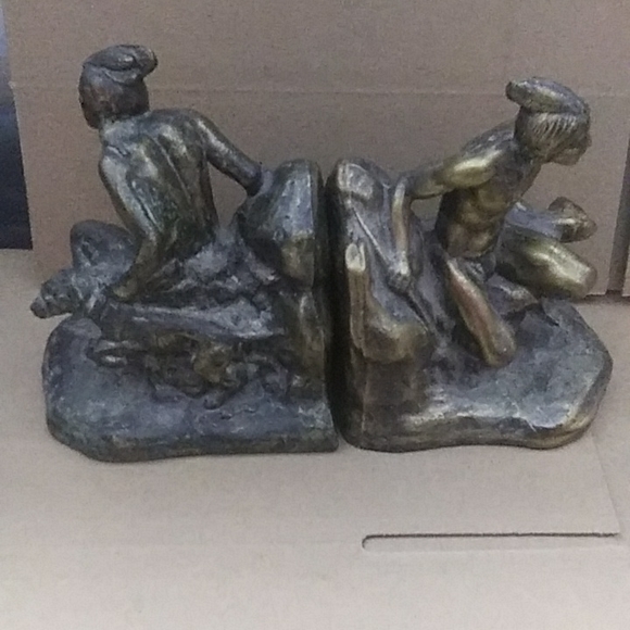 Set Of Vintage Bronze Native American With Hunting Dog Bookends